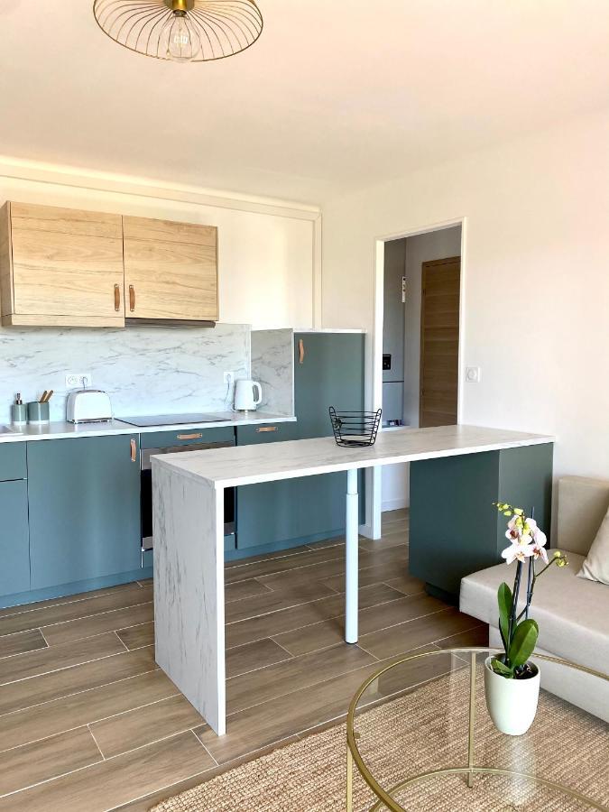 Appartement "Le Fabregas" 4 Pers Vue Mer ลาแซน-ซูร์-แมร์ ภายนอก รูปภาพ